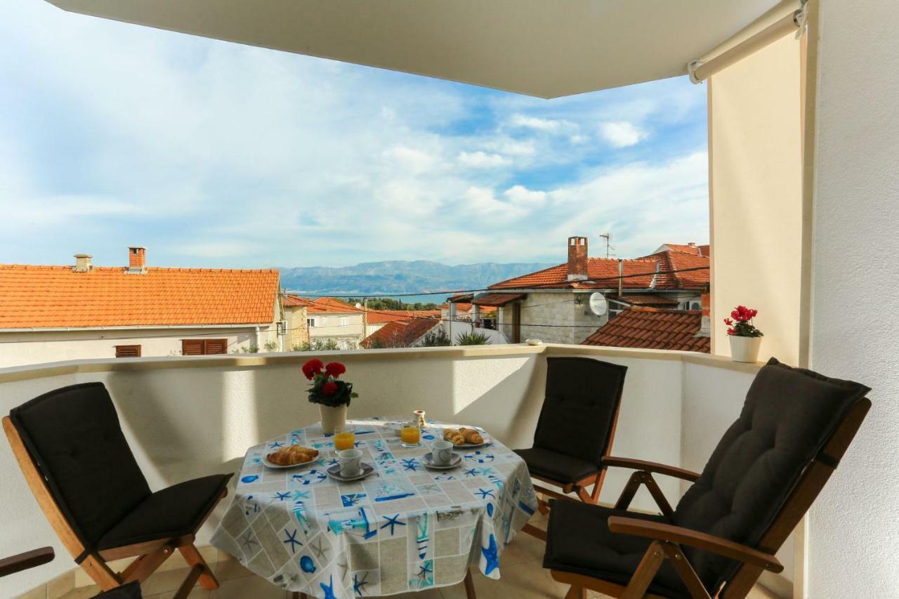 Amazing Luxury 4Star Apartment Laura Supetar Exteriör bild
