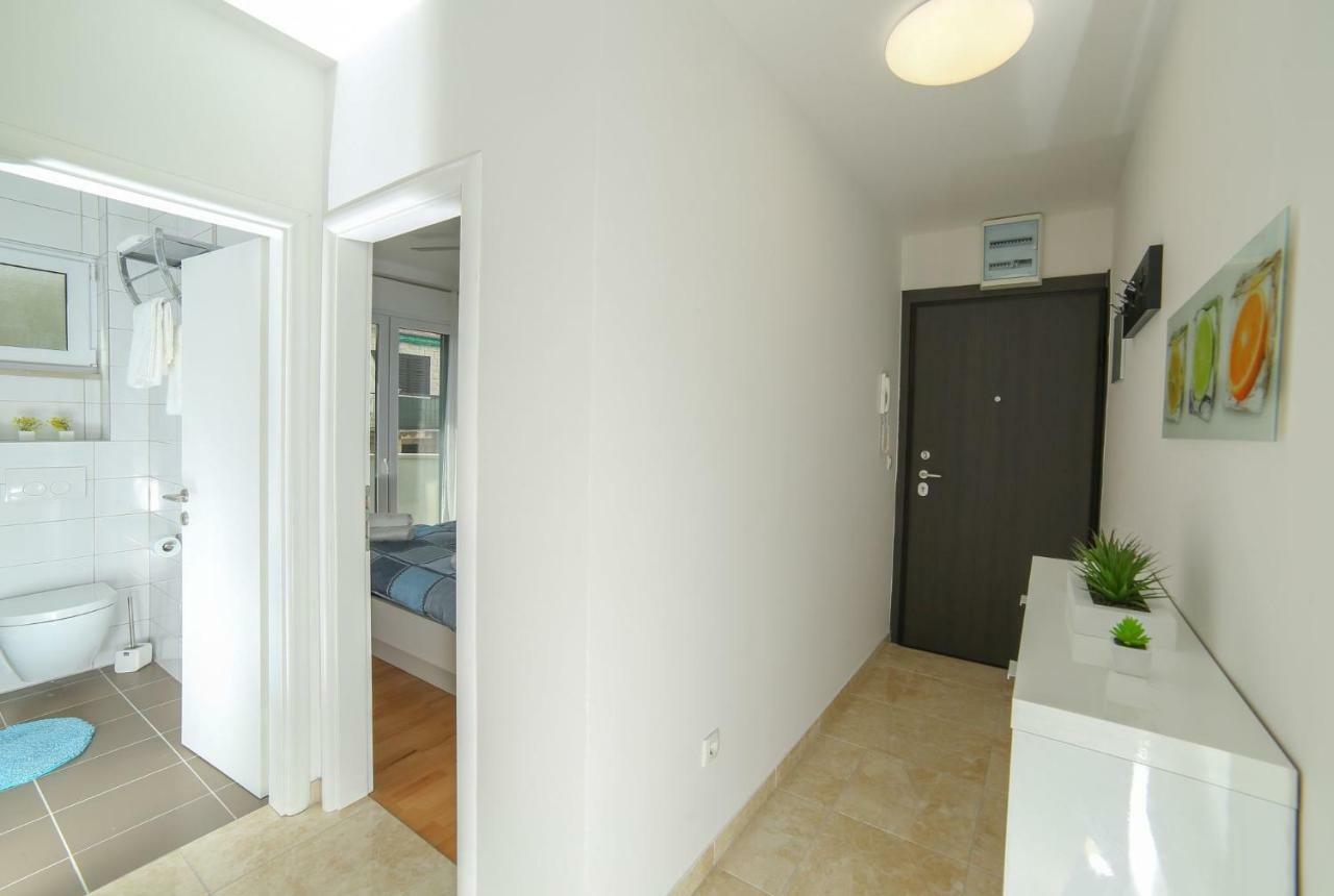 Amazing Luxury 4Star Apartment Laura Supetar Exteriör bild