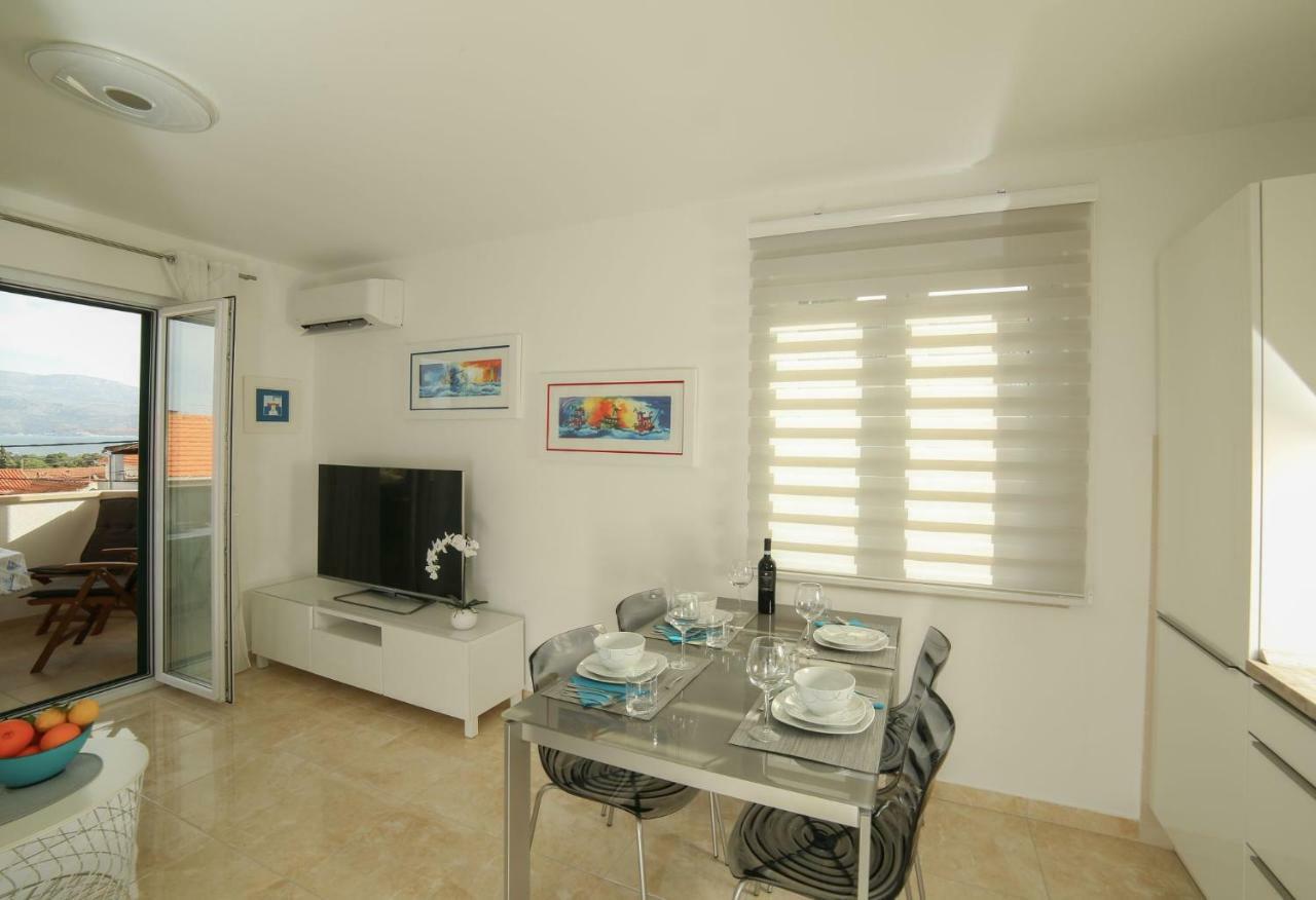 Amazing Luxury 4Star Apartment Laura Supetar Exteriör bild